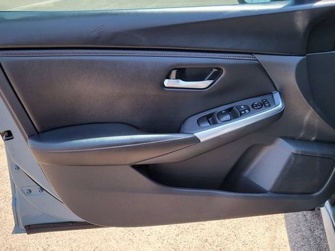 Used 2024 Nissan Sentra SR FWD image 24