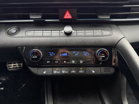 Used 2022 Hyundai Elantra N image 22