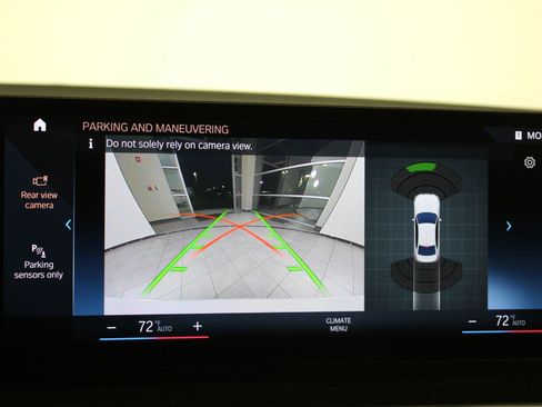 Certified 2023 BMW 330e w/ Premium Package image 32