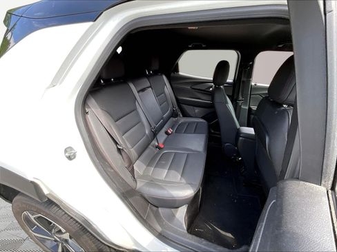Used 2023 Chevrolet TrailBlazer RS w/ Convenience Package FWD image 25