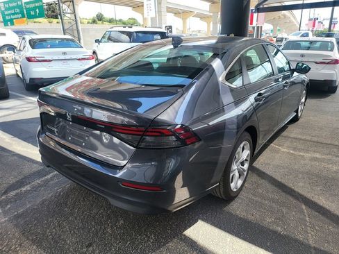 Used 2025 Honda Accord LX image 8