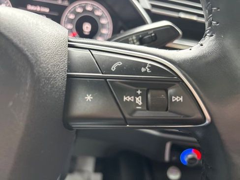 Used 2020 Audi Q3 2.0T Prestige w/ Prestige Package image 45