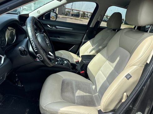 Used 2021 MAZDA CX-5 Touring FWD image 6