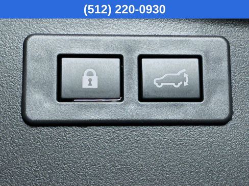 Used 2026 Subaru Outback Premium AWD/4WD image 32