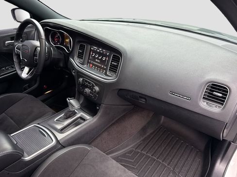 Used 2018 Dodge Charger R/T Scat Pack w/ Dynamics Package image 30