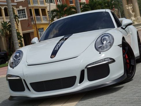 Used 2015 Porsche 911 GT3 RWD image 68
