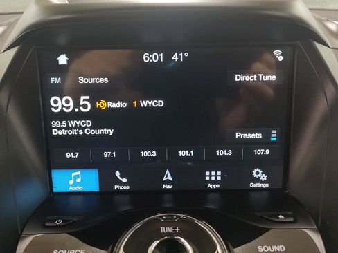 Used 2018 Ford Escape Titanium FWD image 9