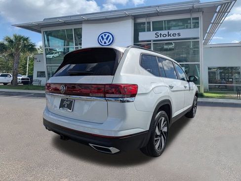 New 2026 Volkswagen Atlas SE image 4