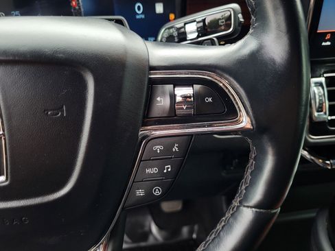 Used 2024 Lincoln Navigator Reserve AWD/4WD image 34