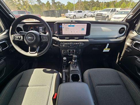 New 2026 Jeep Wrangler Unlimited Sport AWD/4WD image 9