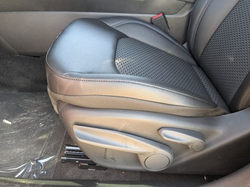 New 2026 Jeep Compass Latitude image 17