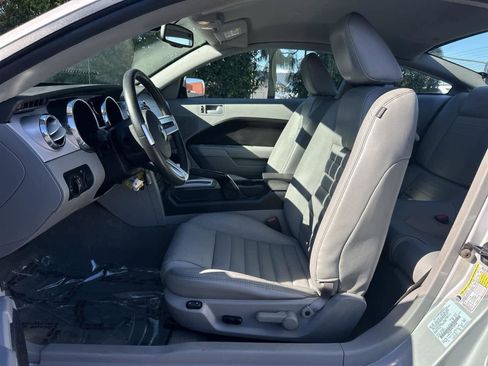 Used 2007 Ford Mustang GT Premium image 11