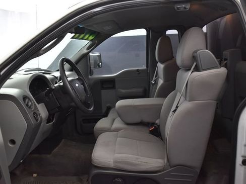 Used 2005 Ford F150 XL RWD image 8
