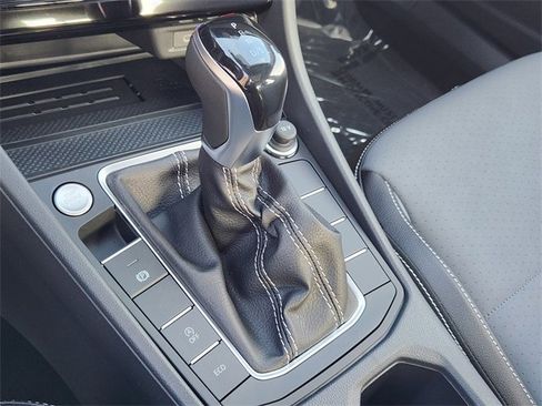 New 2026 Volkswagen Jetta SE image 16