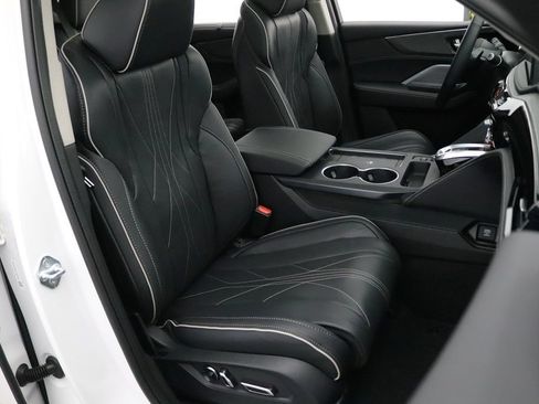 Certified 2026 Acura MDX SH-AWD w/ Advance Package image 17
