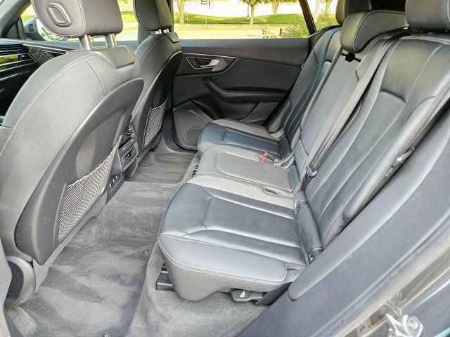 Used 2019 Audi Q8 Premium w/ Convenience Package AWD/4WD image 19