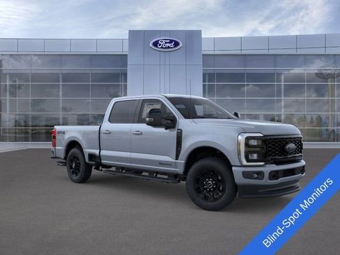 New 2026 Ford F250 Lariat w/ Black Appearance Package AWD/4WD image 8