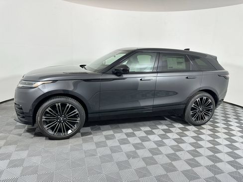 Used 2026 Land Rover Range Rover Velar Dynamic SE AWD/4WD image 2
