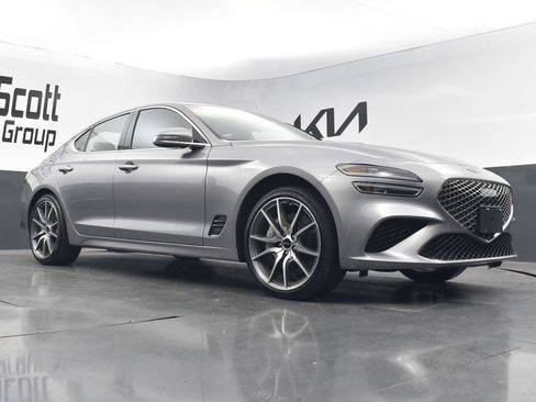 Used 2025 Genesis G70 2.5T AWD/4WD image 23