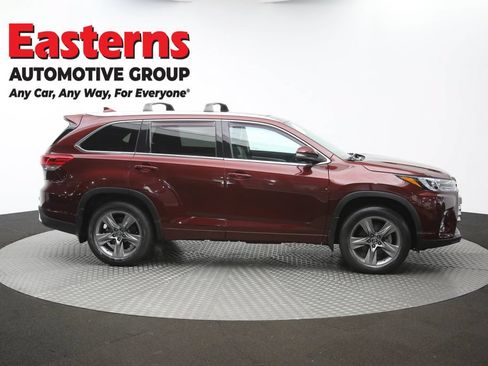 Used 2019 Toyota Highlander Limited Platinum AWD/4WD image 51