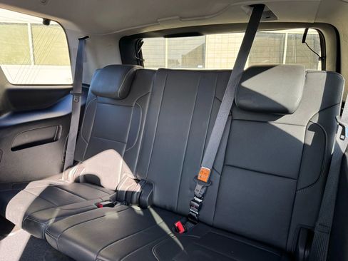 Used 2019 GMC Yukon SLT w/ Premium Edition image 35