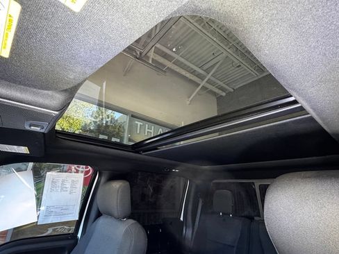 Used 2018 Ford F150 XLT w/ Equipment Group 302A Luxury AWD/4WD image 37