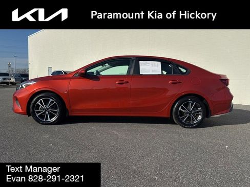 Used 2022 Kia Forte LXS image 4