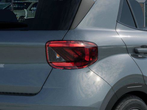 New 2026 Hyundai Venue SEL FWD image 10