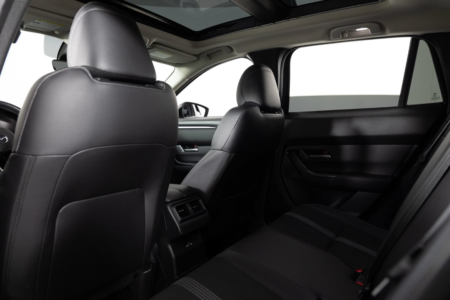 Used 2024 MAZDA CX-50 AWD 2.5 S w/ Cargo Package image 18