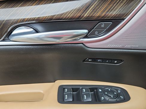 Used 2023 Cadillac XT6 Premium Luxury w/ Platinum Package AWD/4WD image 20