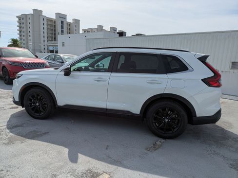 Used 2023 Honda CR-V Sport image 7