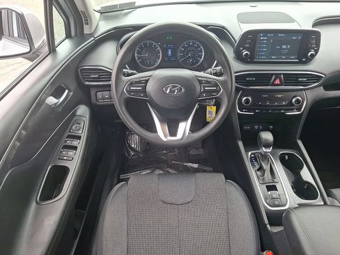 Used 2020 Hyundai Santa Fe SE FWD image 12