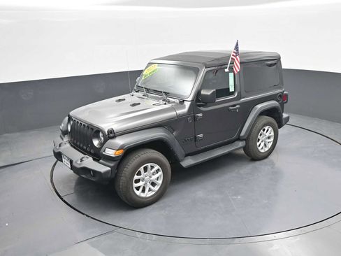 Used 2023 Jeep Wrangler Sport AWD/4WD image 27
