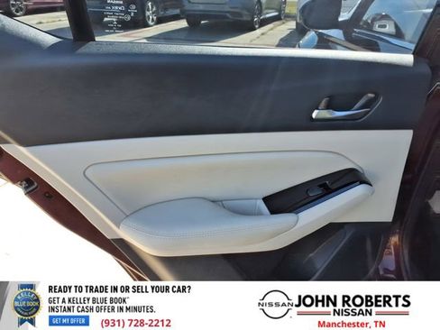 Used 2023 Nissan Altima 2.5 SL image 11