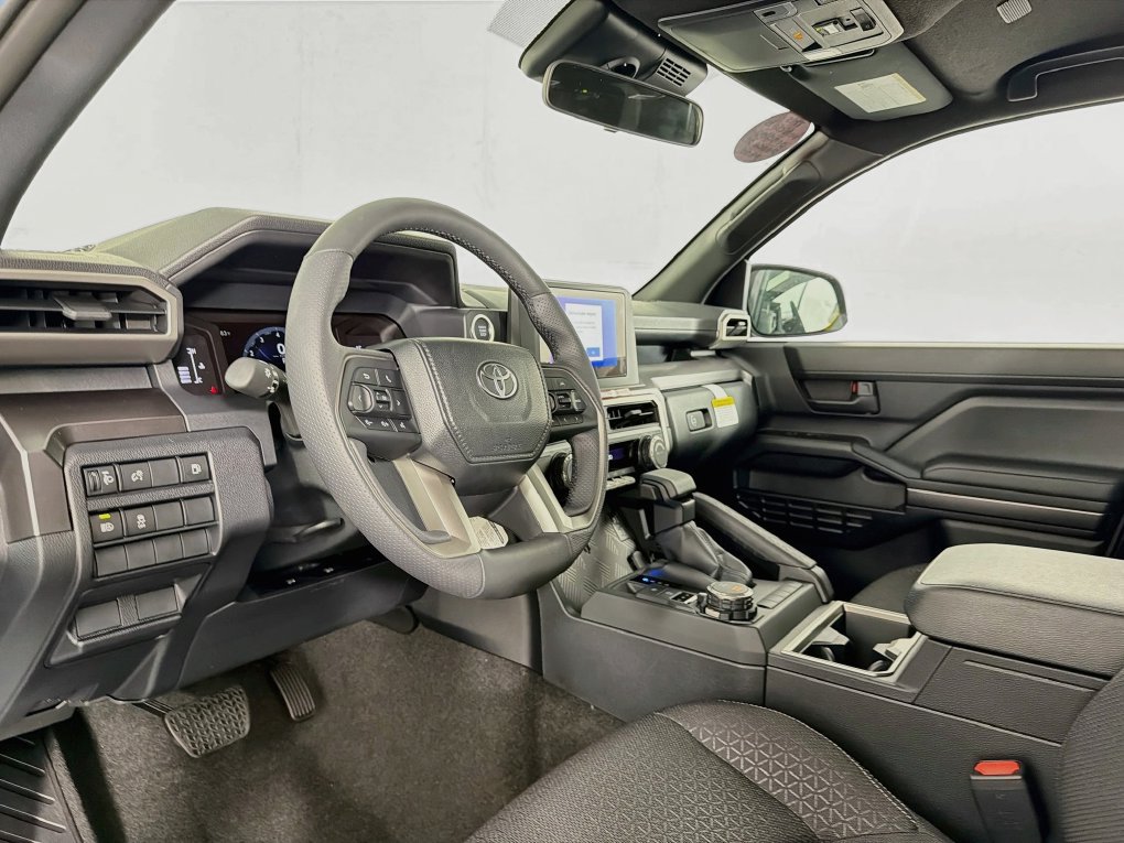 New 2026 Toyota 4Runner SR5 AWD/4WD image 13