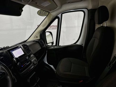 Used 2024 RAM ProMaster 2500 w/ Convenience Group FWD image 21