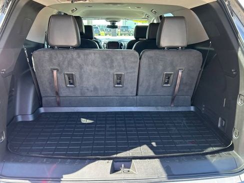 Used 2019 Chevrolet Traverse Premier AWD/4WD image 13