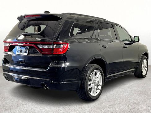 Used 2024 Dodge Durango GT image 2