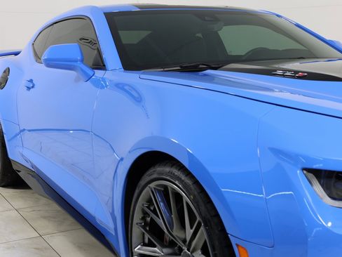 Used 2023 Chevrolet Camaro ZL1 image 38