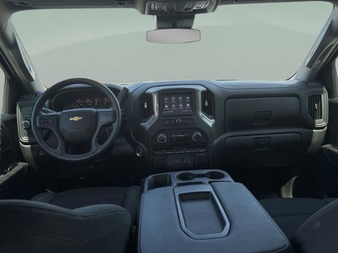 Used 2025 Chevrolet Silverado 1500 Custom RWD image 10