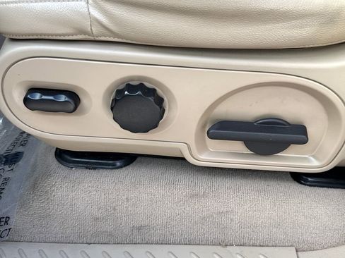 Used 2007 Ford F150 Lariat image 21