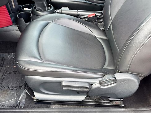 Used 2019 MINI Cooper Convertible FWD image 19