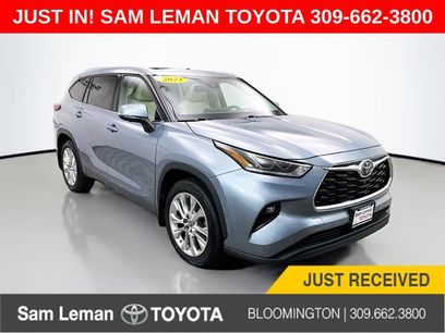 Used 2023 Toyota Highlander Limited