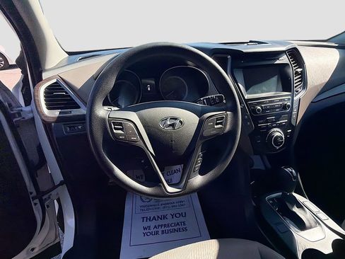 Used 2017 Hyundai Santa Fe Sport FWD image 11