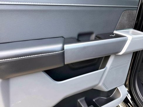 Used 2024 Ford F150 XLT image 17