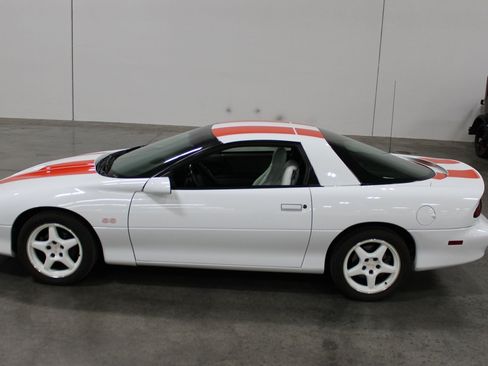 Used 1997 Chevrolet Camaro SS w/ SS Alteration Pkg RWD image 5