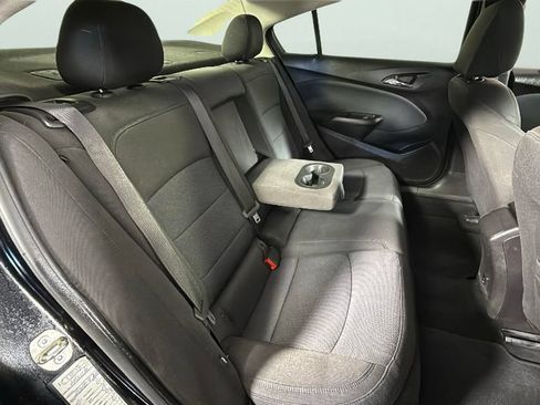 Used 2017 Chevrolet Cruze LT w/ Convenience Package FWD image 27