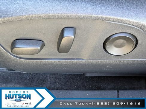 Used 2024 Chevrolet Blazer EV LT image 17