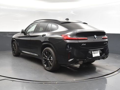 New 2025 BMW X4 xDrive30i image 6