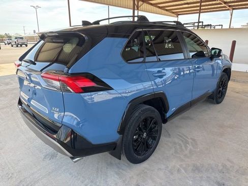 Used 2023 Toyota RAV4 XSE image 8